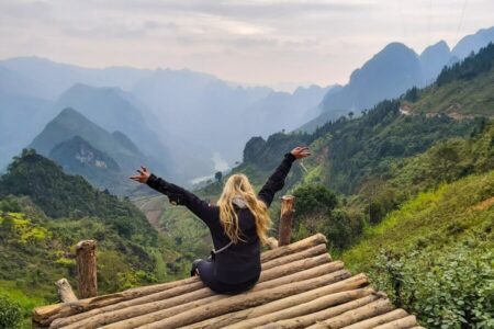 Gerelateerde tour 5-daagse Ha Giang Loop, achter op de motor